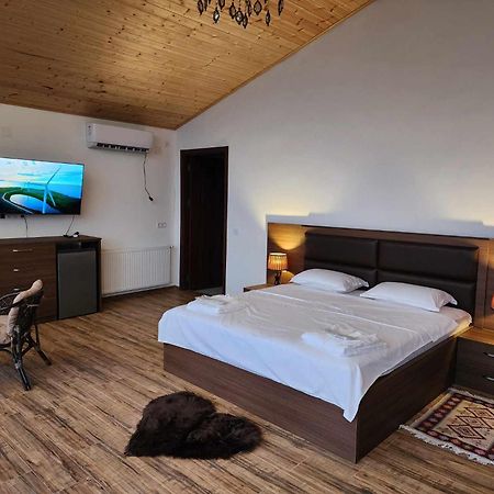 Guest House Kusika Sighnaghi Ngoại thất bức ảnh