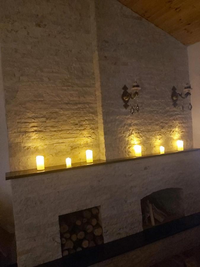 Guest House Kusika Sighnaghi Ngoại thất bức ảnh